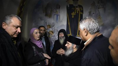 وزيرة التضامن تزور منطقة الزرايب بـ 15 مايو| صور 