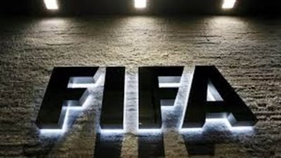 فيفا يوصي بتأجيل مباريات تصفيات كأس العالم رسميا