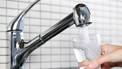 محافظة الجيزة: عودة المياه تدريجيًا لعدد من المناطق بعد انقطاعها بسبب الأمطار