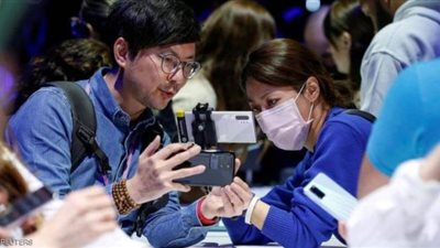 سامسونج تبدأ حملة تعقيم هواتفها ضد فيروس كورونا مجانا