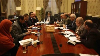 غرفة عمليات 