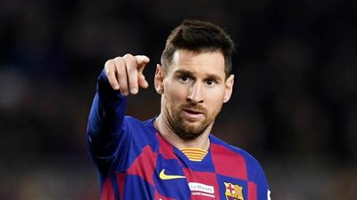 ميسي عن فيروس كورونا : نعيش أياما صعبة