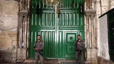 الاحتلال يغلق أبواب الأقصى بسبب كورونا