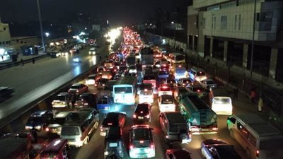 تكدس مروري على طريق مصر - إسكندرية الزراعي | صور 