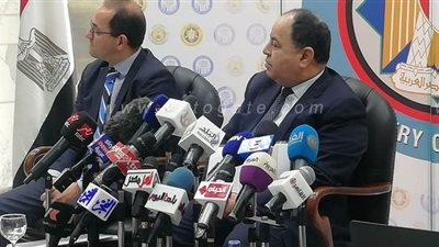 وزير المالية: مبلغ الـ100 مليار جنيه لمواجهة كورونا جاهز