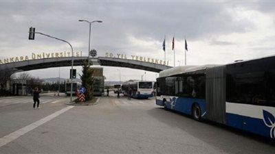 تركيا تخضع العائدين من العمرة للحجر الصحي لـ14 يوما بسبب كورونا