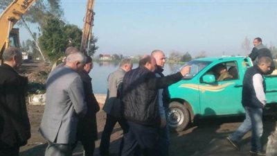 وزير الري يتفقد آثار ارتفاع المناسيب بمصرف بحر البقر نتيجة الأمطار