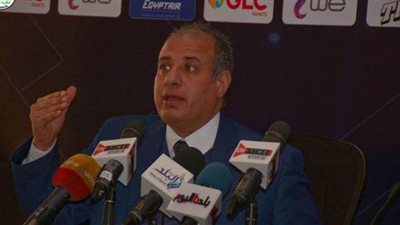 رئيس اللجنة الطبية باتحاد الكرة: اجتماعات يومية لمتابعة أوضاع كورونا 