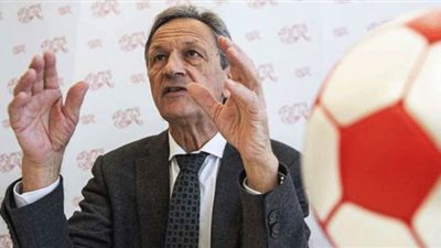 إصابة رئيس الاتحاد السويسري لكرة القدم بفيروس كورونا