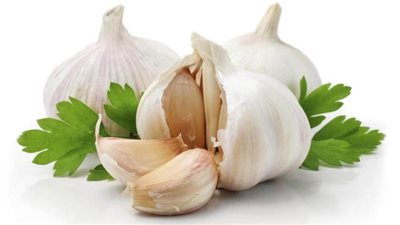 حقيقة تناول الثوم للوقاية من فيروس كورونا