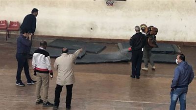 تعقيم مباني ومنشآت جامعة أسيوط للوقاية من فيروس كورونا | صور