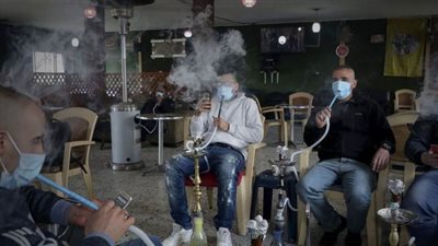 الصحة العالمية: المدخنون أكثر عرضة للإصابة بكورونا