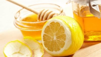 الصحة تنصح بتناول العسل الأبيض والبرتقال لتقوية مناعة الجسم