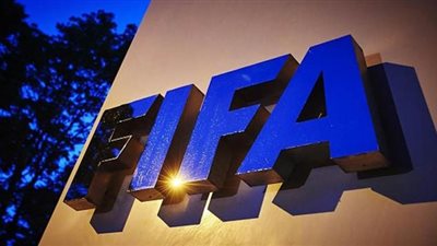 فيفا يبحث أزمة عقود اللاعبين بعد توقف النشاط بسبب كورونا