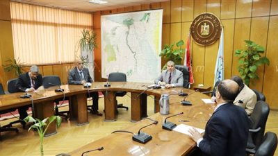 سعفان يوجه باتخاذ إجراءات احترازية لجميع العاملين بـ