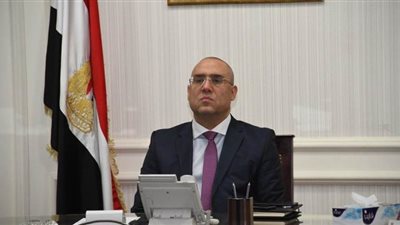 وزير الإسكان: 650 مليون جنيه لإعادة صياغة وتطوير منطقة 