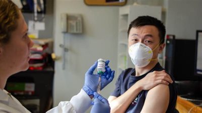 الصين تقر تجربة أول لقاح لفيروس كورونا