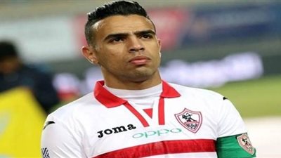 تعرف على موقف مرتضي منصور بشأن تجديد عقد حازم إمام
