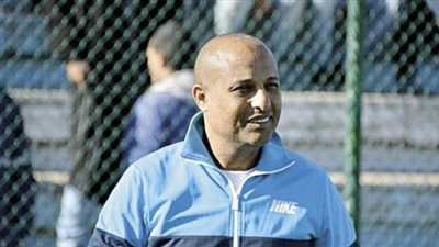 مدرب المنتخب الوطني يوجه رسالة للشعب لمواجهة كورونا | فيديو