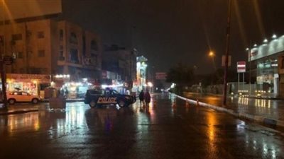القوات العراقية تنتشر في شوارع بغداد مع بدء سريان حظر التجوال