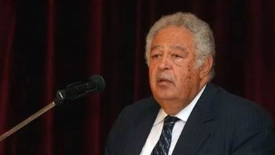 رسميًا.. رجائي عطية نقيبًا لمحامين مصر