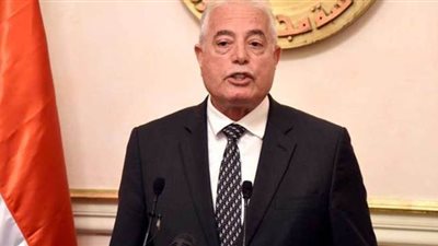 محافظ جنوب سيناء يصدر قرارا بمنع الشيشة بالمقاهى وغلق وغرامة للمخالفين