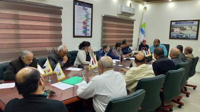 مياه أسيوط تخصص لجنة لمتابعة الإجراءات الوقائية بمناطقها