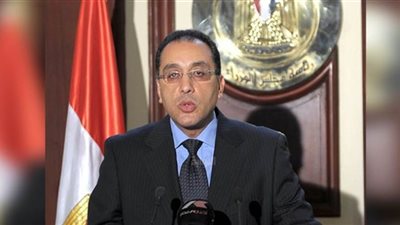 تكليفات الرئيس لإزالة الأضرار الناتجة عن السيول.. مدبولي: 800 مليون جنيه خسائر 