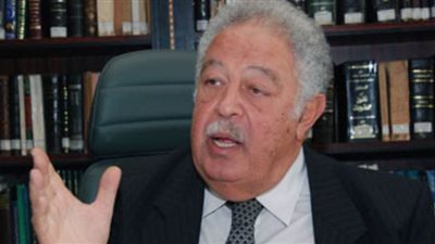 4 قرارات هامة من رجائي عطية بعد فوزه بمنصب نقيب المحامين