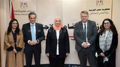 التضامن: ١٠ ملايين جنيه لمشروعات تمكين المرأة بالبحر الأحمر وحلايب وشلاتين | فيديو