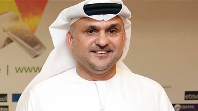 اتحاد الكرة الإماراتي يقبل استقالة ستيف بنيت.. والدوخي مديرا للحكام