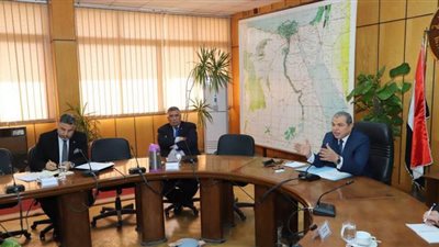 الأعلى للحوار المجتمعي يوافق على تقليل العاملين بالقطاع الخاص