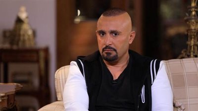 أحمد السقا لمتابعيه: خليك في البيت.. ربنا يزيح الغمة | فيديو