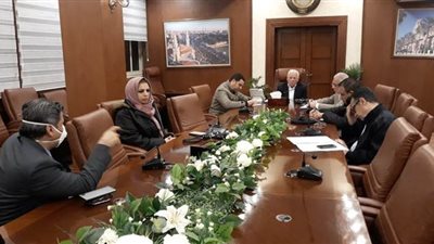 إيقاف العمل بمصنع ببورسعيد بعد ظهور حالة إيجابية لكورونا | صور