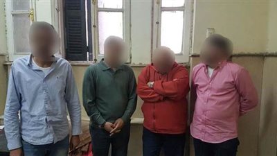 بأسلوب كسر الباب.. القبض على 4 أشخاص لسرقتهم محتويات محمل تحاليل بالسلام