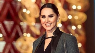 ياسمين رئيس تكشف معاناتها بسبب 