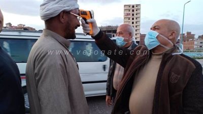 20 جهاز كاشف للحرارة بنقاط التفتيش والأكمنة بكفرالشيخ لمواجهة فيروس كورونا | صور