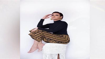 نور قدري تعود للغناء بـ