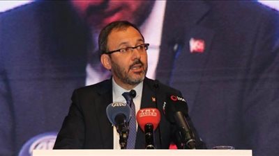 رسميًا.. تركيا تقرر إيقاف مباريات كرة القدم والسلة والطائرة