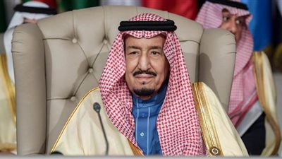 العاهل السعودي عن كورونا: سنواجه المصاعب بإيماننا بالله وتوكلنا عليه