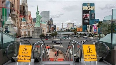 شوارع المدينة التي لا تنام مهجورة.. كورونا يضرب لاس فيجاس | صور