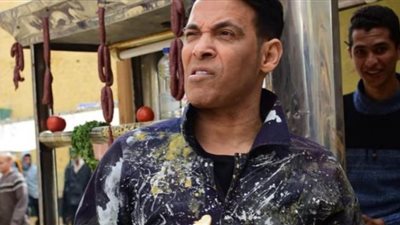 سعد الصغير بملابس النقاش فى كواليس مسلسل 