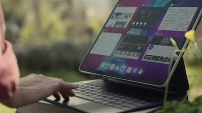 آبل تكشف عن أول لوحة مفاتيح تعمل باللمس للآيباد