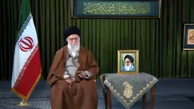 علي خامنئي يظهر لأول مرة منذ ادعاءات خضوعه للحجر الصحي | فيديو