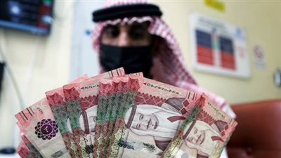 السعودية تطبق تدابير عاجلة بالمليارات لدعم الأنشطة الاقتصادية