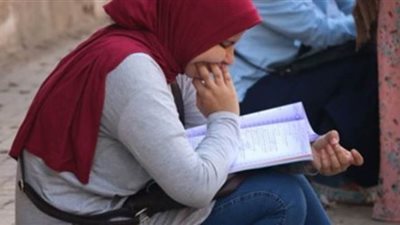 أستاذ مناهج يستعرض مصير الطلاب بعد إلغاء الترم الثاني | فيديو