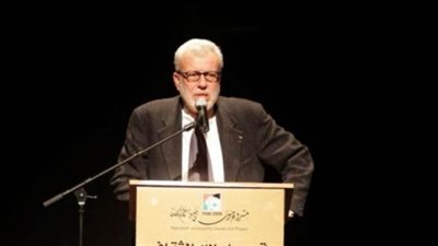 إصابة وزير الثقافة الفلسطيني الأسبق بفيروس كورونا في فرنسا