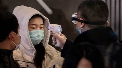 الصحة العالمية: التباعد بين الأفراد لتقليل الاختلاط بين حالات الاشتباه بكورونا والأصحاء