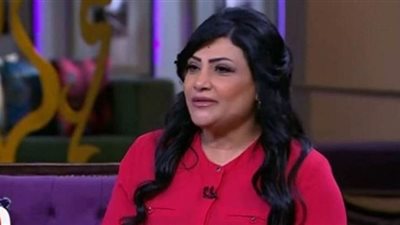 بدريه طلبة: 