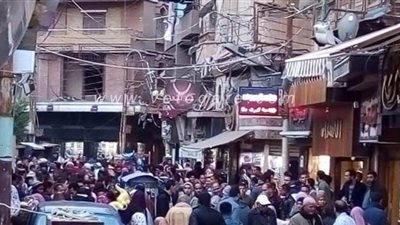 محلات الذهب تضرب بقرار منع التجمعات لمواجهة كورونا عرض الحائط | صور